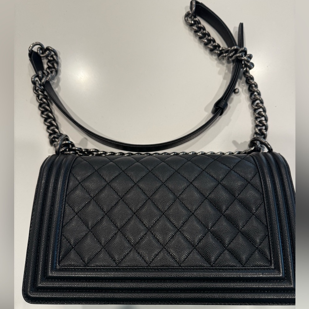 Chanel Boy Bag Old Medium Black Caviar - Picture 8 of 16